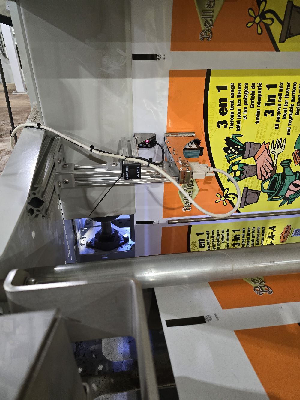 Imprimante jet d’encre à cartouches (TIJ) pour marquage haute résolution sur emballages